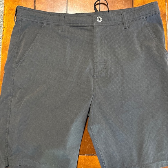 Prana Breathe Shorte - Picture 1 of 2